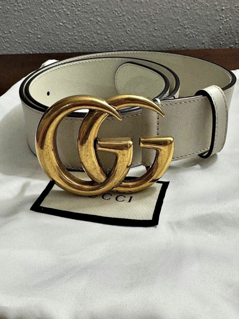 Gucci GG Marmont belt GG Buckle Leather Belt in Gray & Gold